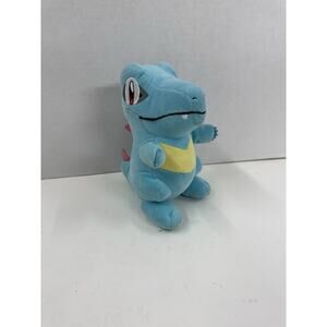 PRE-OWNED 2021 POKEMON TOTODILE OFFICIAL 8" PLUSH